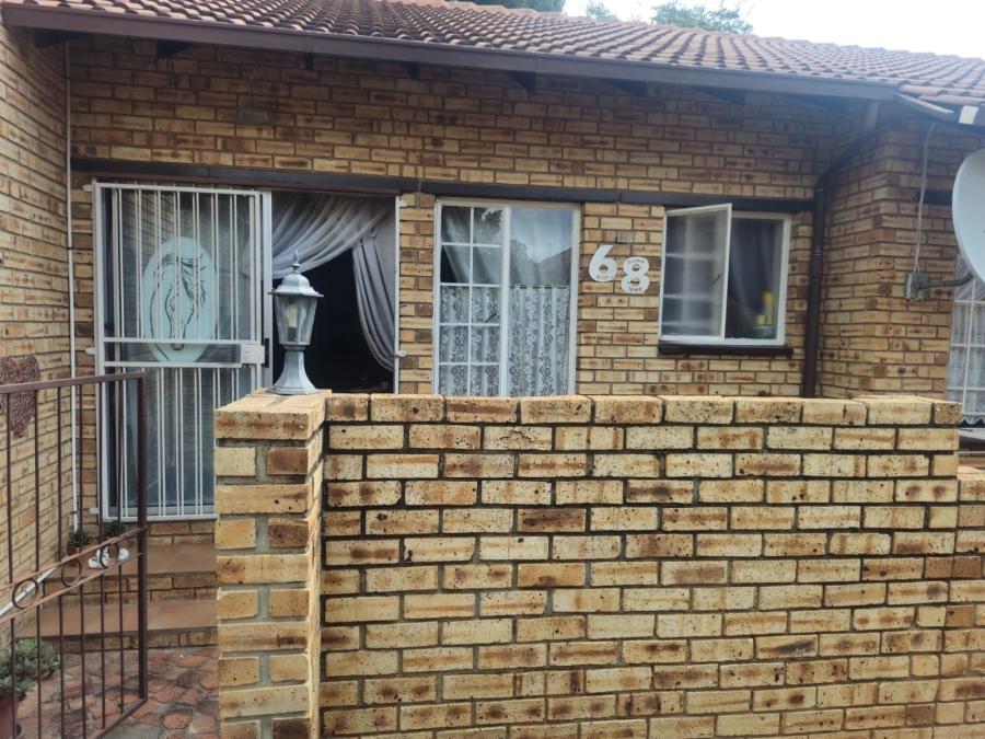 4 Bedroom Property for Sale in Safari Gardens North West